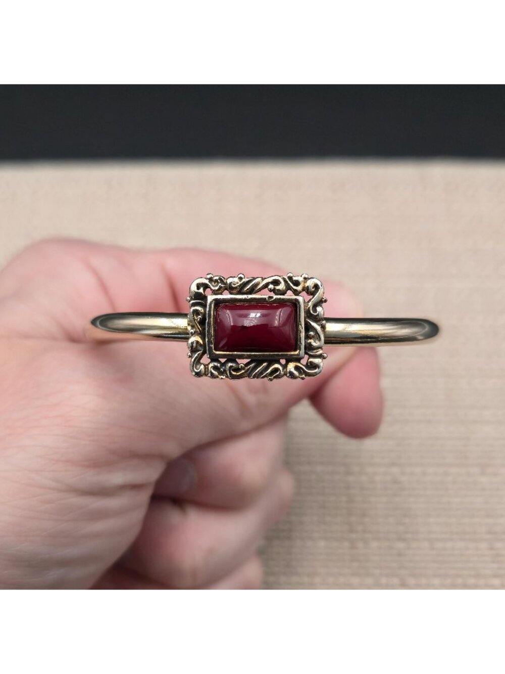 6 Inch Sterling Silver Filigree Cuff Bracelet with Red Carnelian Cabochon B1561